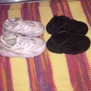 Bundle Toddler shoes white size 9 and black are 8